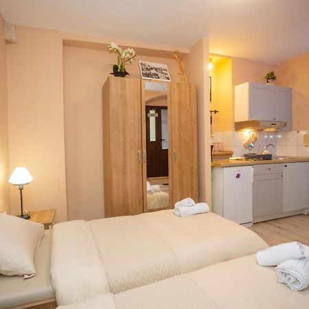 Splitska Kala Apartment ภายนอก รูปภาพ