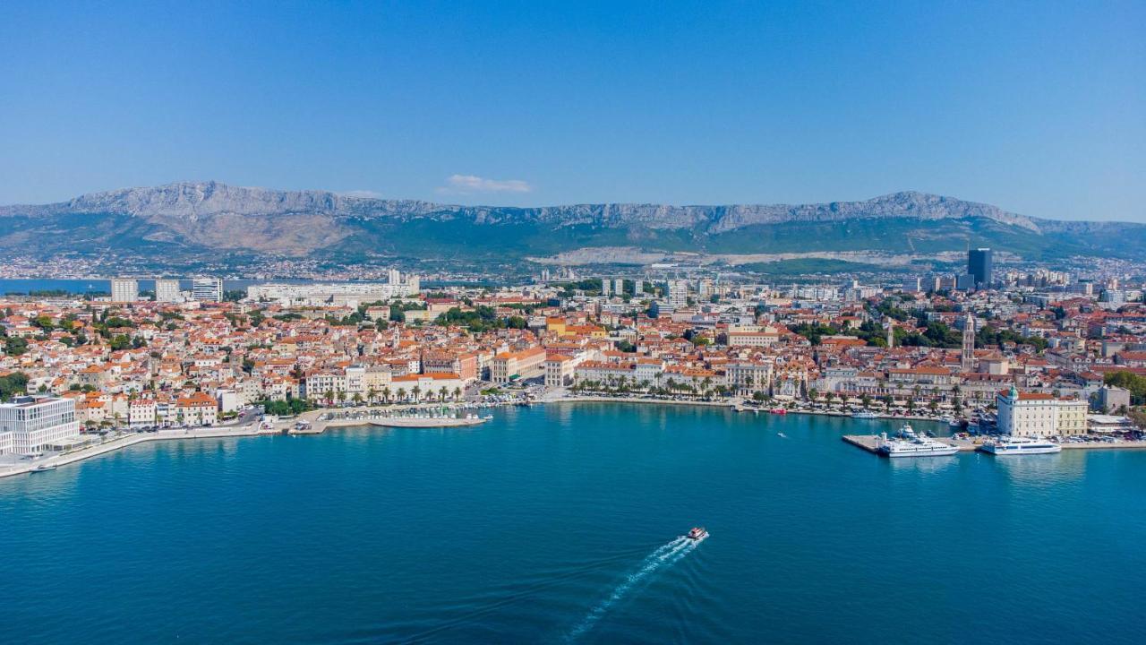 Splitska Kala Apartment ภายนอก รูปภาพ