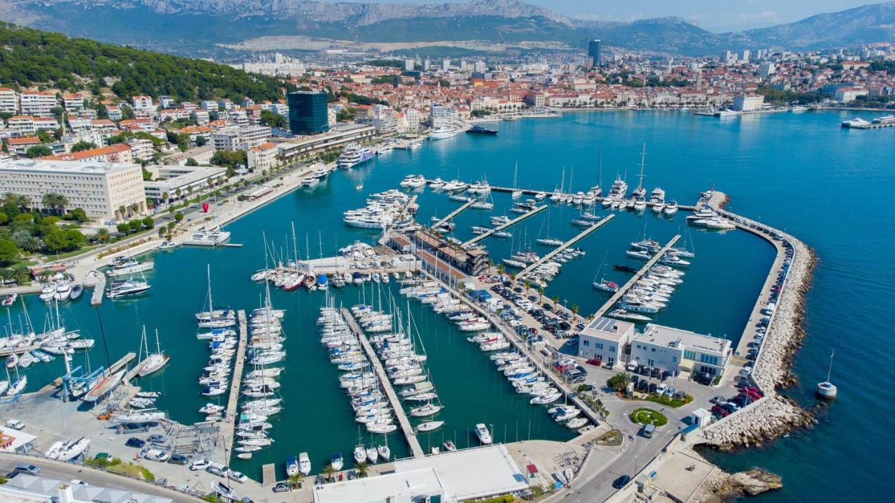 Splitska Kala Apartment ภายนอก รูปภาพ