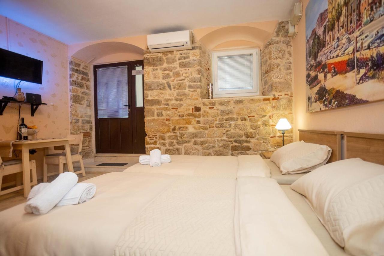 Splitska Kala Apartment ภายนอก รูปภาพ