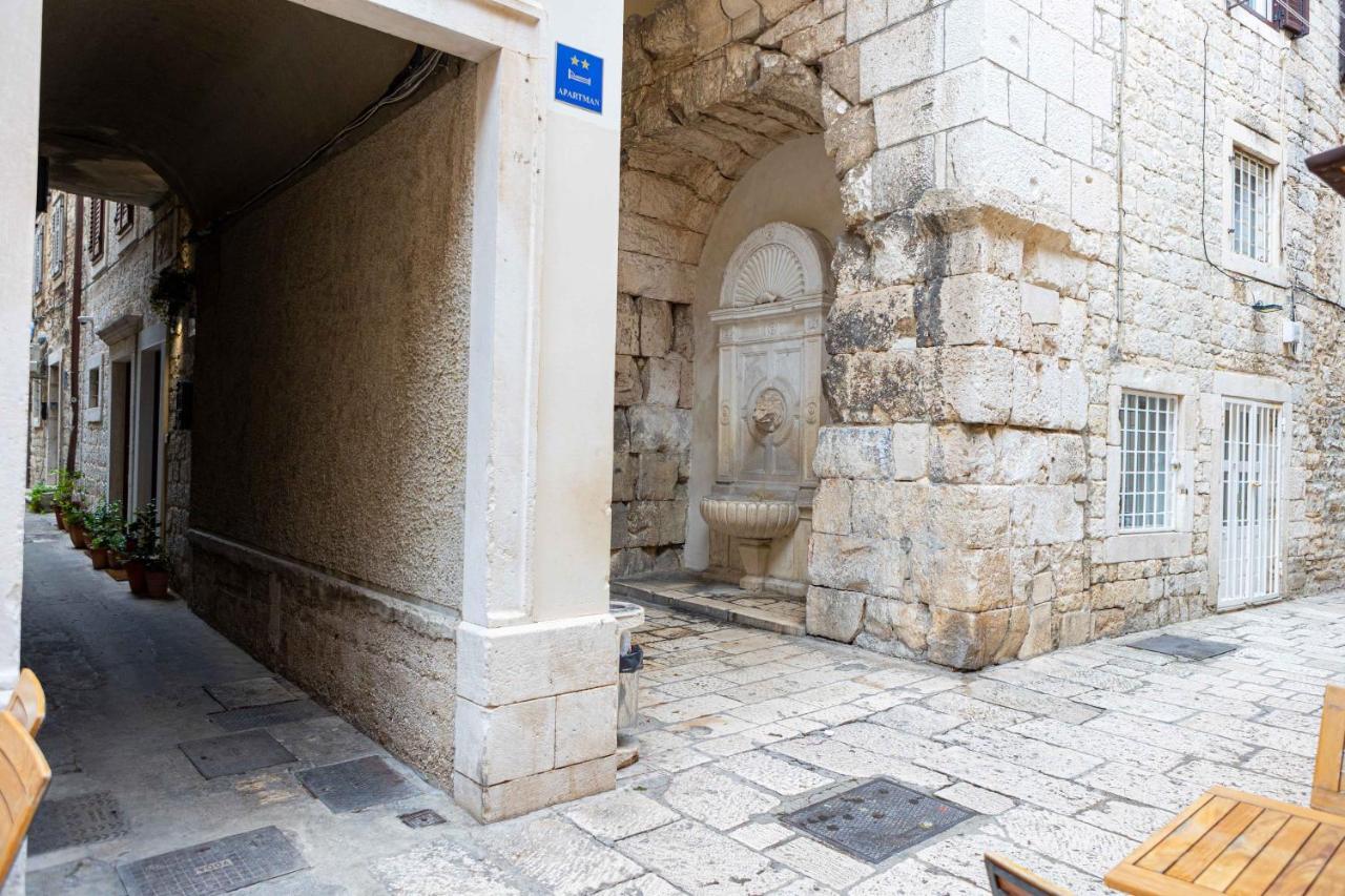 Splitska Kala Apartment ภายนอก รูปภาพ